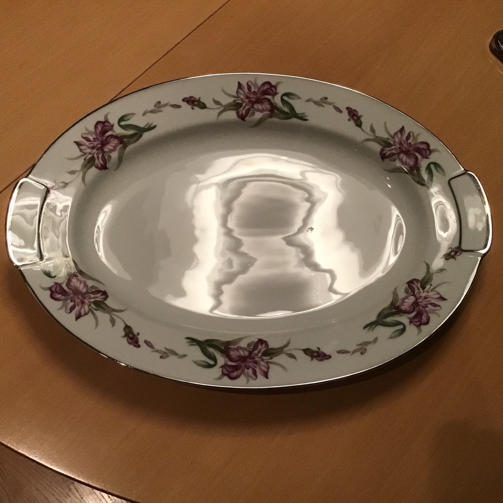 Mikado China Japan White Purple Iris Platinum Rim 14.5” Oval Serving Platter EUC